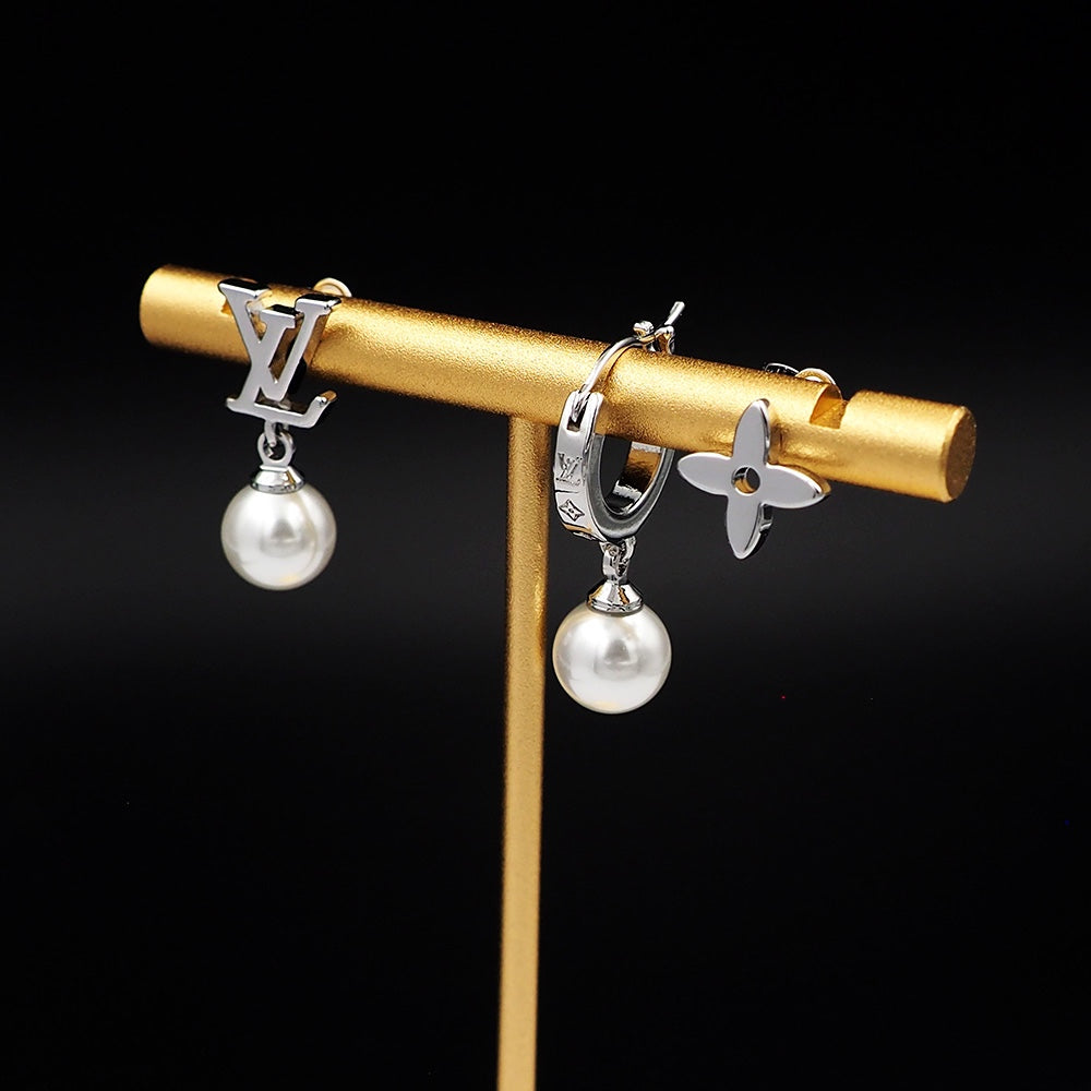 18K Louis Vuitton Monogram Pearls Earrings
